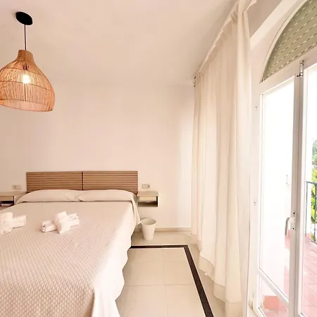 Villa Malibu Close To Puerto Banus By Marbella