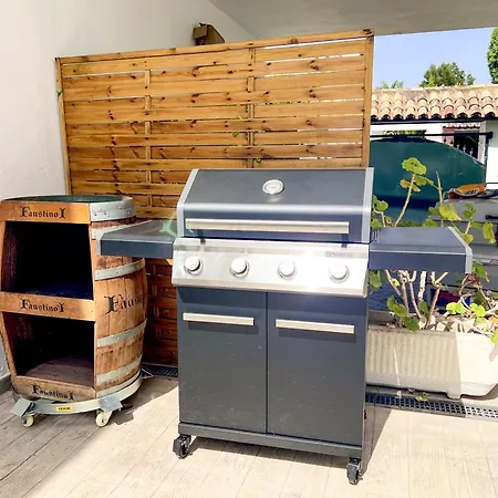 Villa Malibu Close To Puerto Banus By *