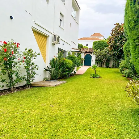 Malibu Close To Puerto Banus By Villa Marbella