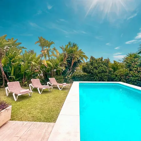 Villa Malibu Close To Puerto Banus By *