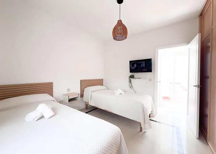 Malibu Close To Puerto Banus By Villa Marbella