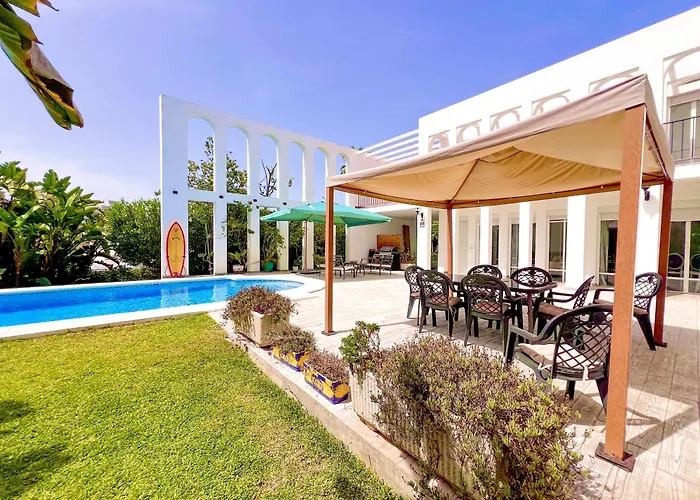 Villa Malibu Close To Puerto Banus By