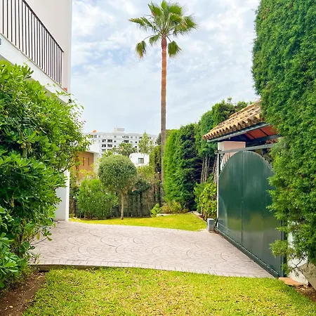Villa Malibu Close To Puerto Banus By