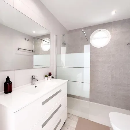 别墅 Malibu Close To Puerto Banus By *