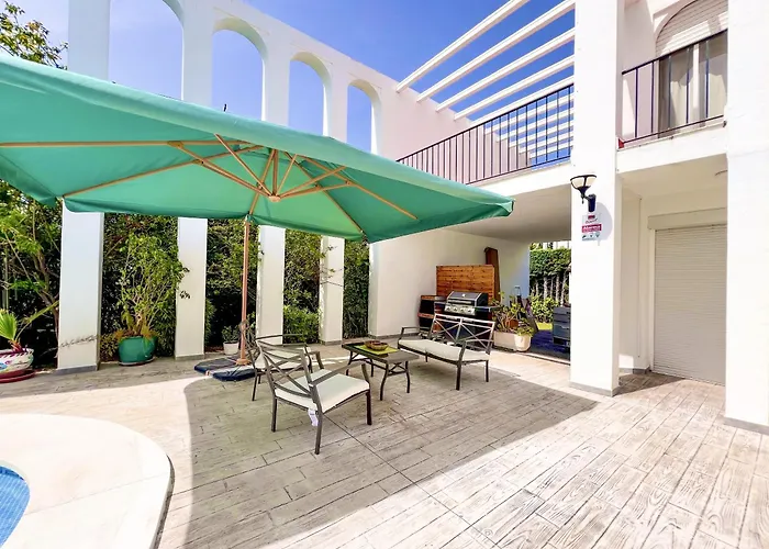 Villa Malibu Close To Puerto Banus By