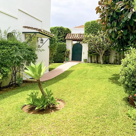 Vila Malibu Close To Puerto Banus By *