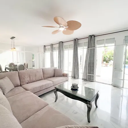 Malibu Close To Puerto Banus By Vila