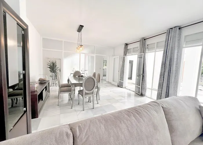 Malibu Close To Puerto Banus By Villa Marbellac